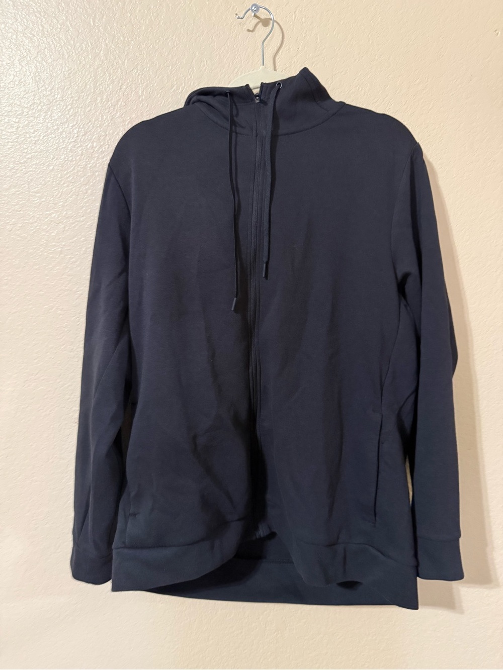Men's Black Zip-Up Hoodie Jacket